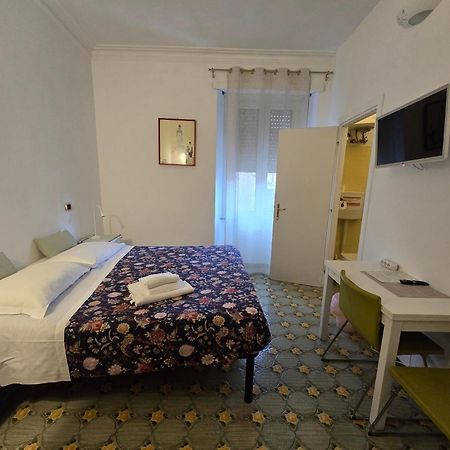 Appartamento Esquilino Di Yan Рим Экстерьер фото