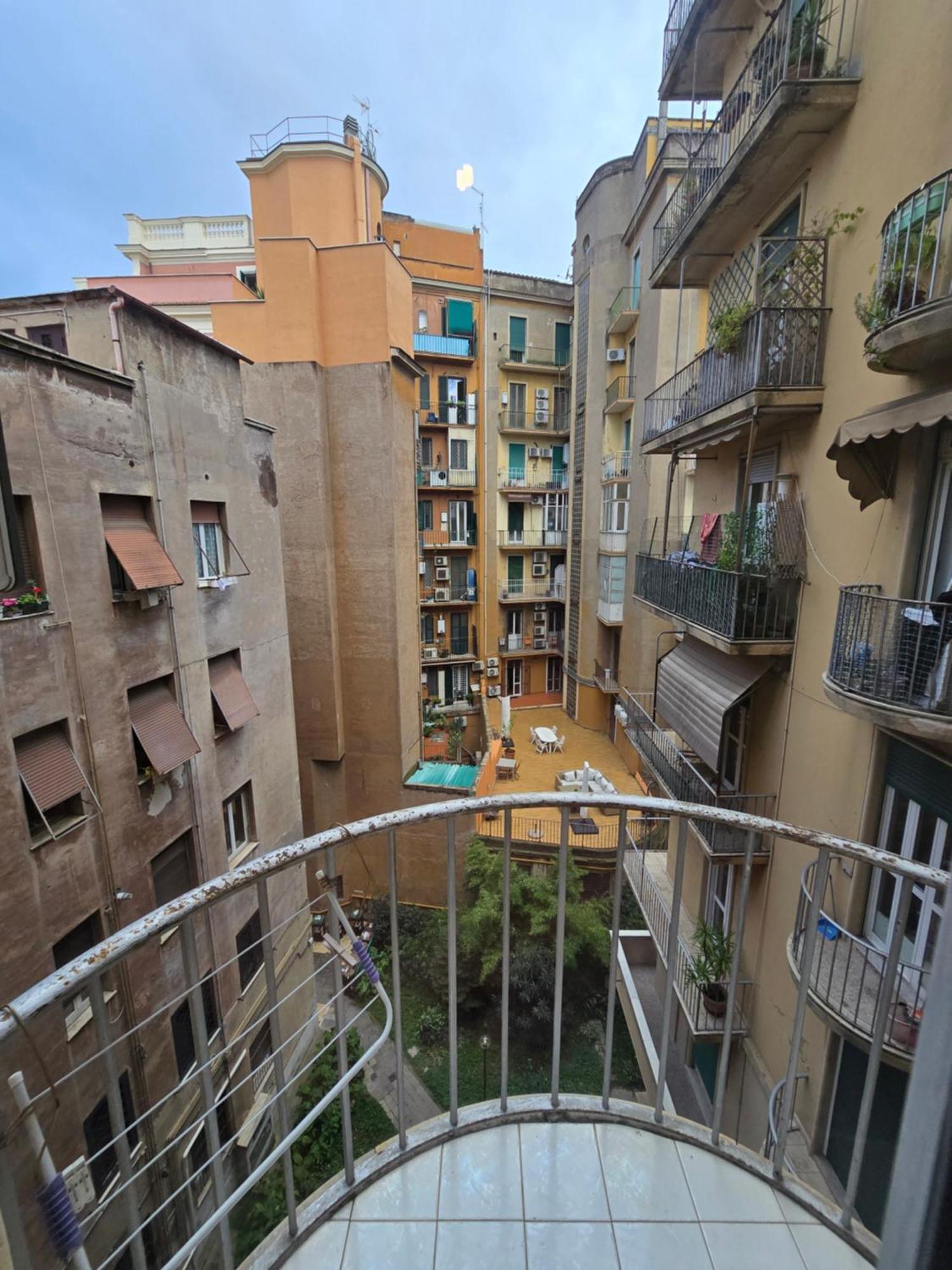 Appartamento Esquilino Di Yan Рим Экстерьер фото